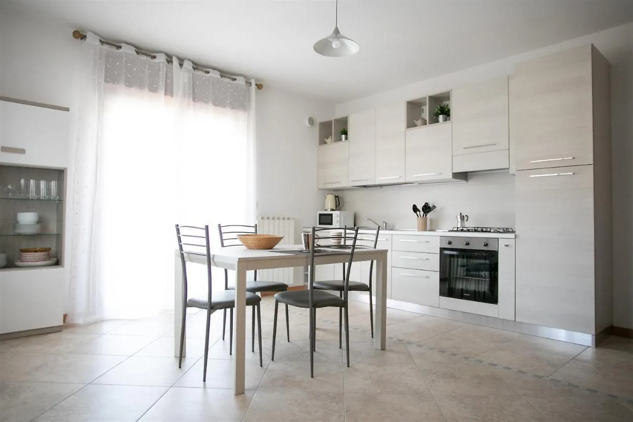 Iseolakerental - Appartamento Iris Solto Collina Apartment